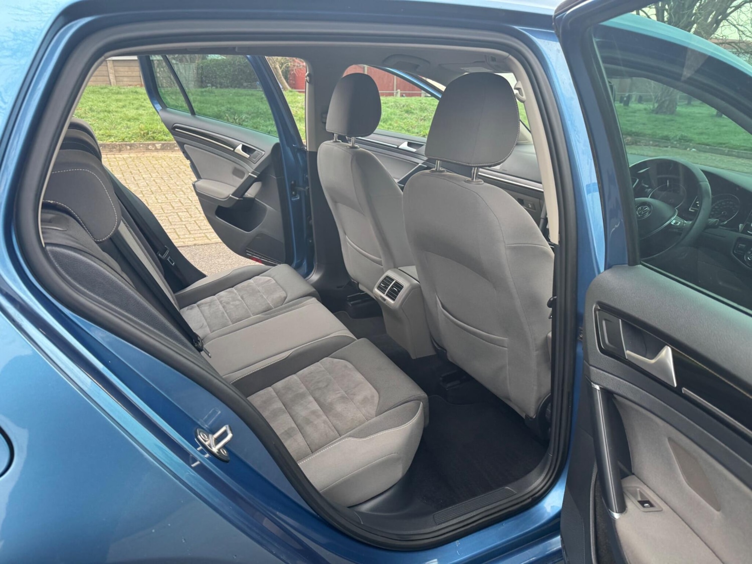 Used Volkswagen Golf for sale - 78102423: Photo 21