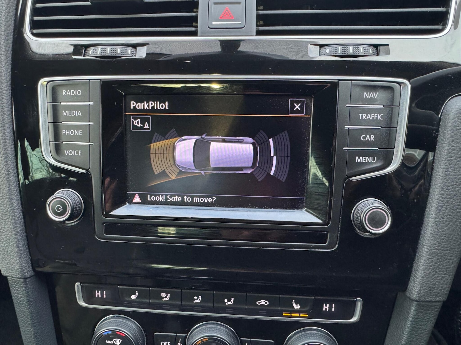 Used Volkswagen Golf for sale - 78102423: Photo 33