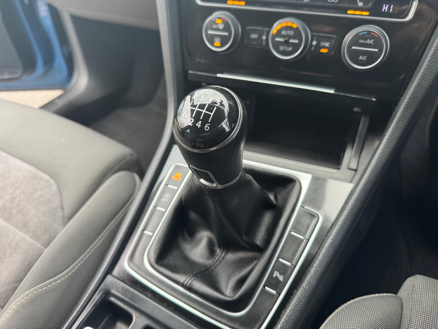 Used Volkswagen Golf for sale - 78102423: Photo 39