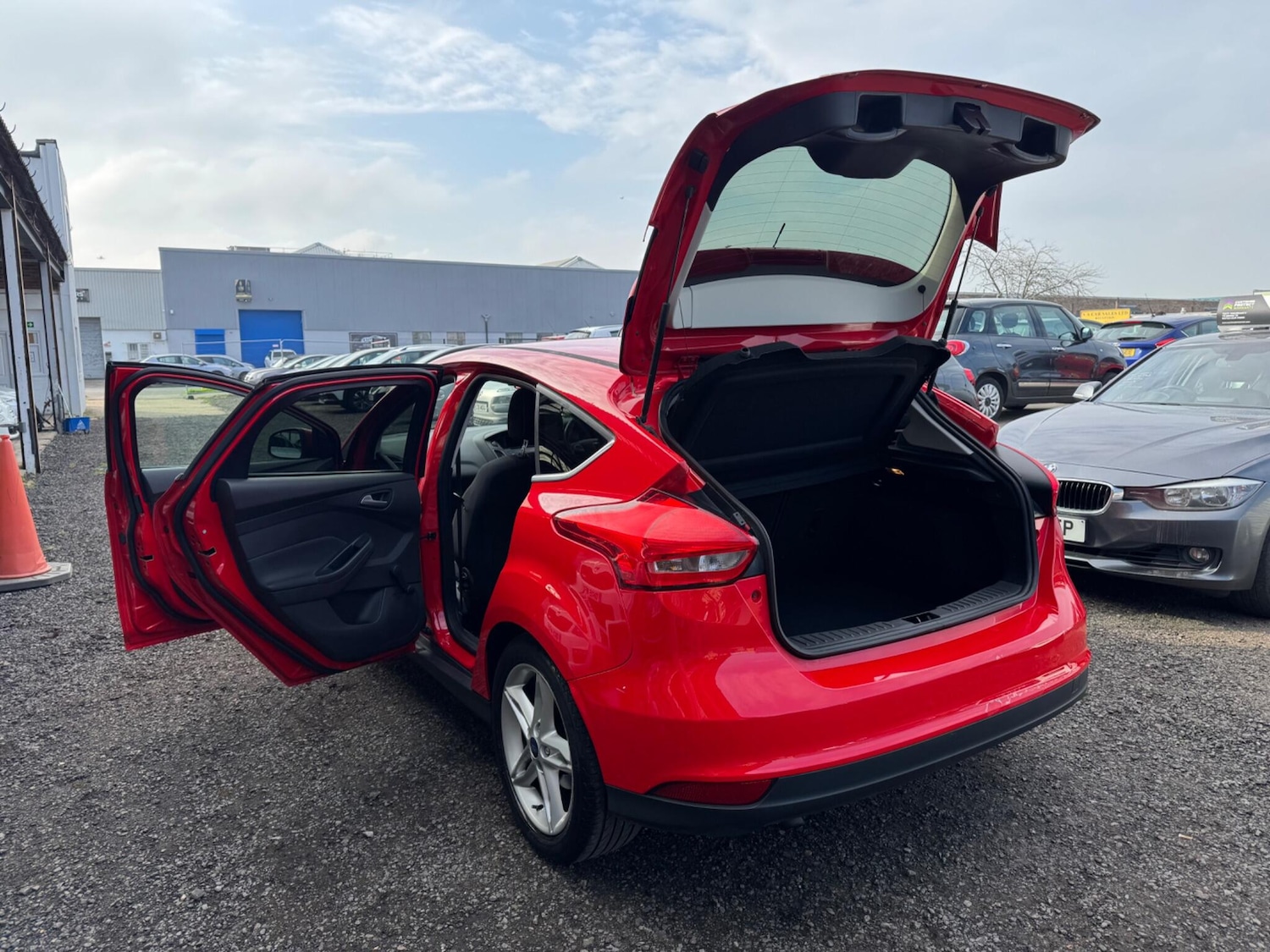 Used Ford Focus 2015 for sale - 78102416: Photo 12