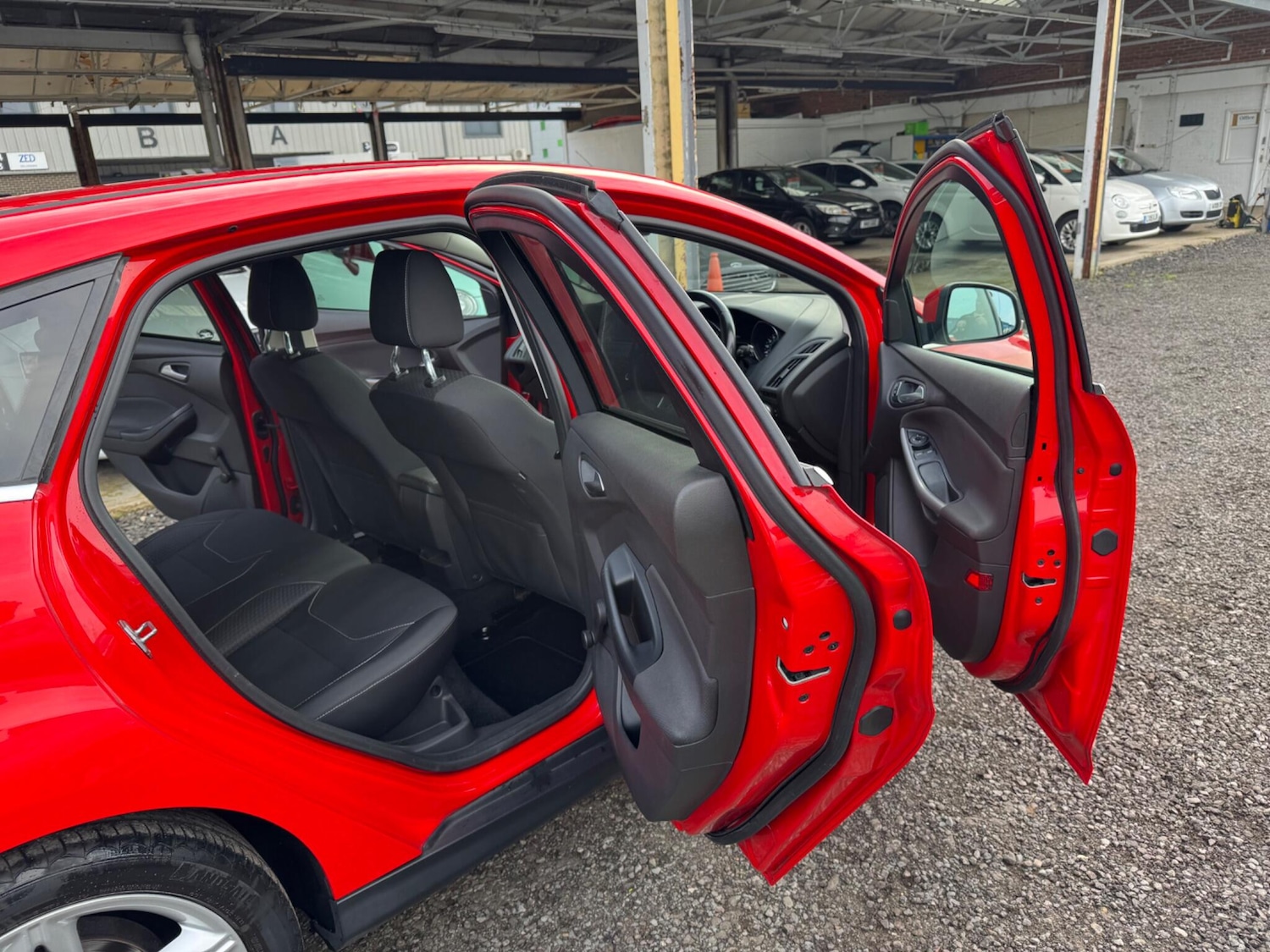 Used Ford Focus 2015 for sale - 78102416: Photo 26