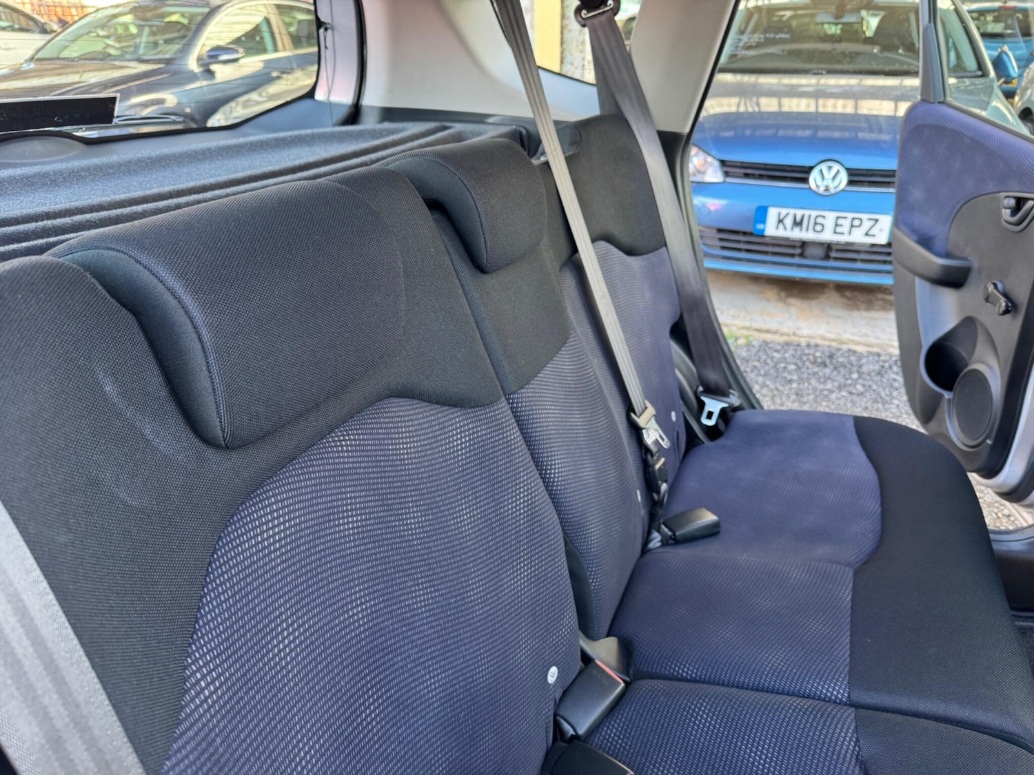 Used Honda Jazz 2014 for sale - 78102418: Photo 26