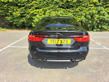Used Jaguar XF 2017 for sale - 75563482: Photo