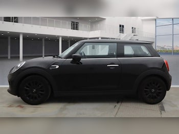 Used MINI Hatch 2020 for sale - 75645978: Photo