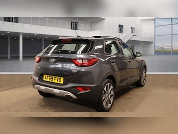 Used Kia Stonic 2019 for sale - 75494114: Photo