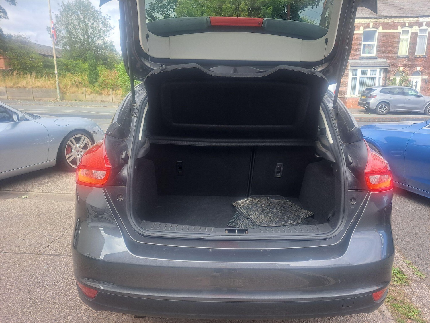 Vehicle 21
