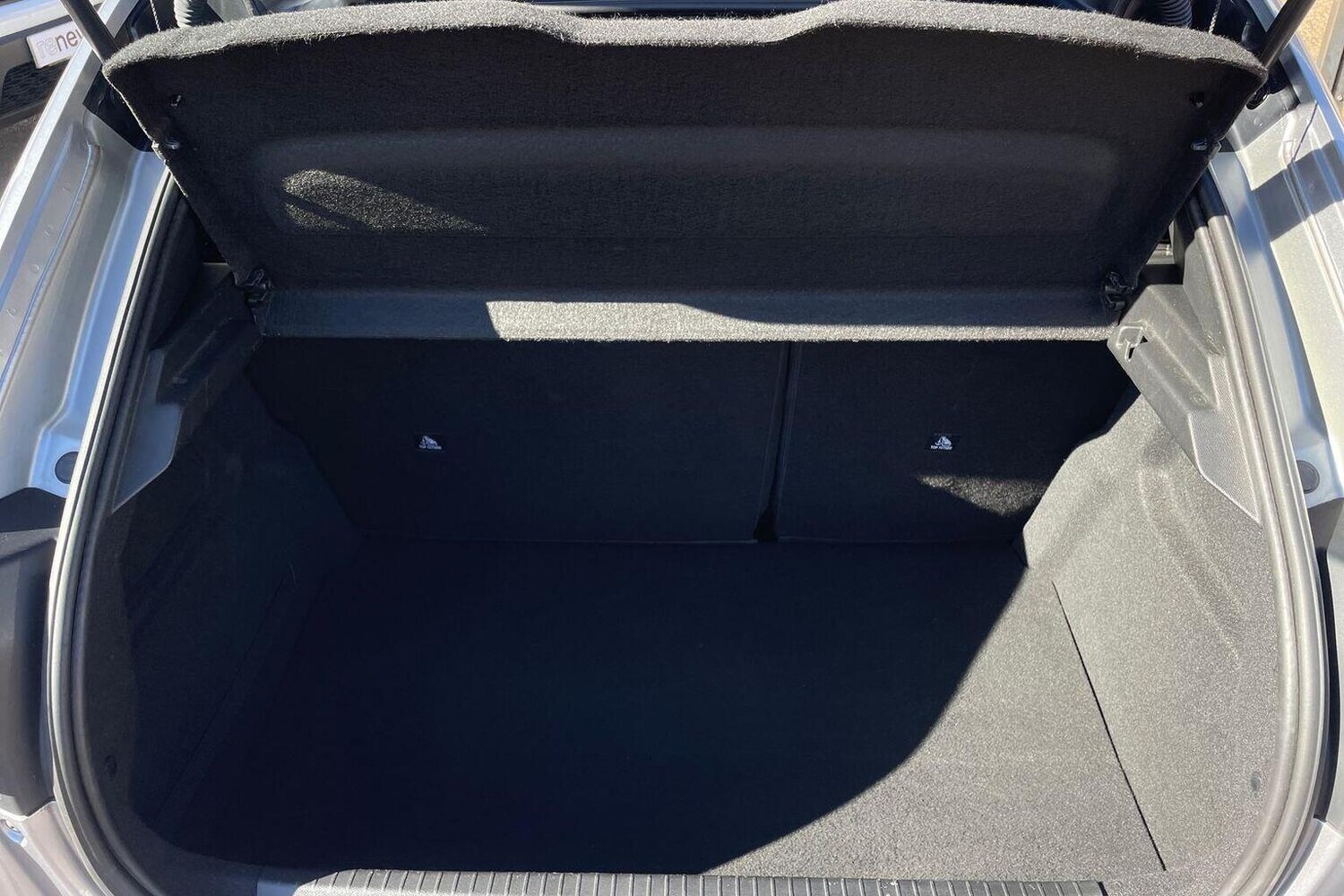 Used Peugeot 208 2020 for sale - 76772933: Photo 10