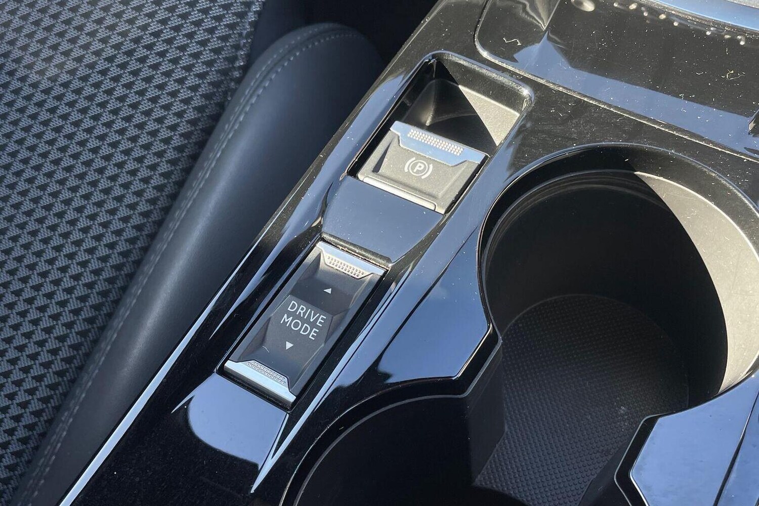 Used Peugeot 208 2020 for sale - 76772933: Photo 22