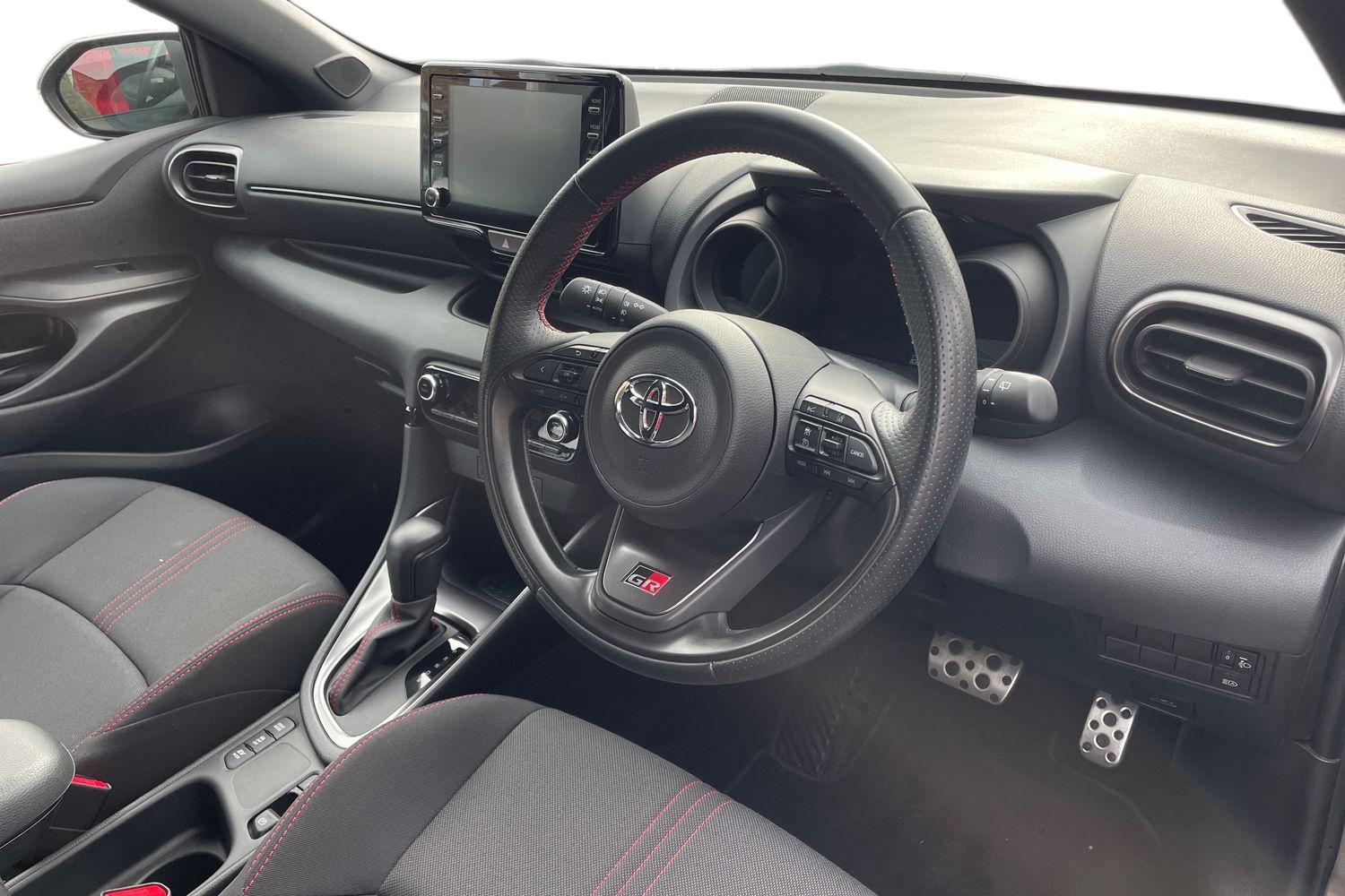 Used Toyota Yaris 2024 for sale - 76954188: Photo 7