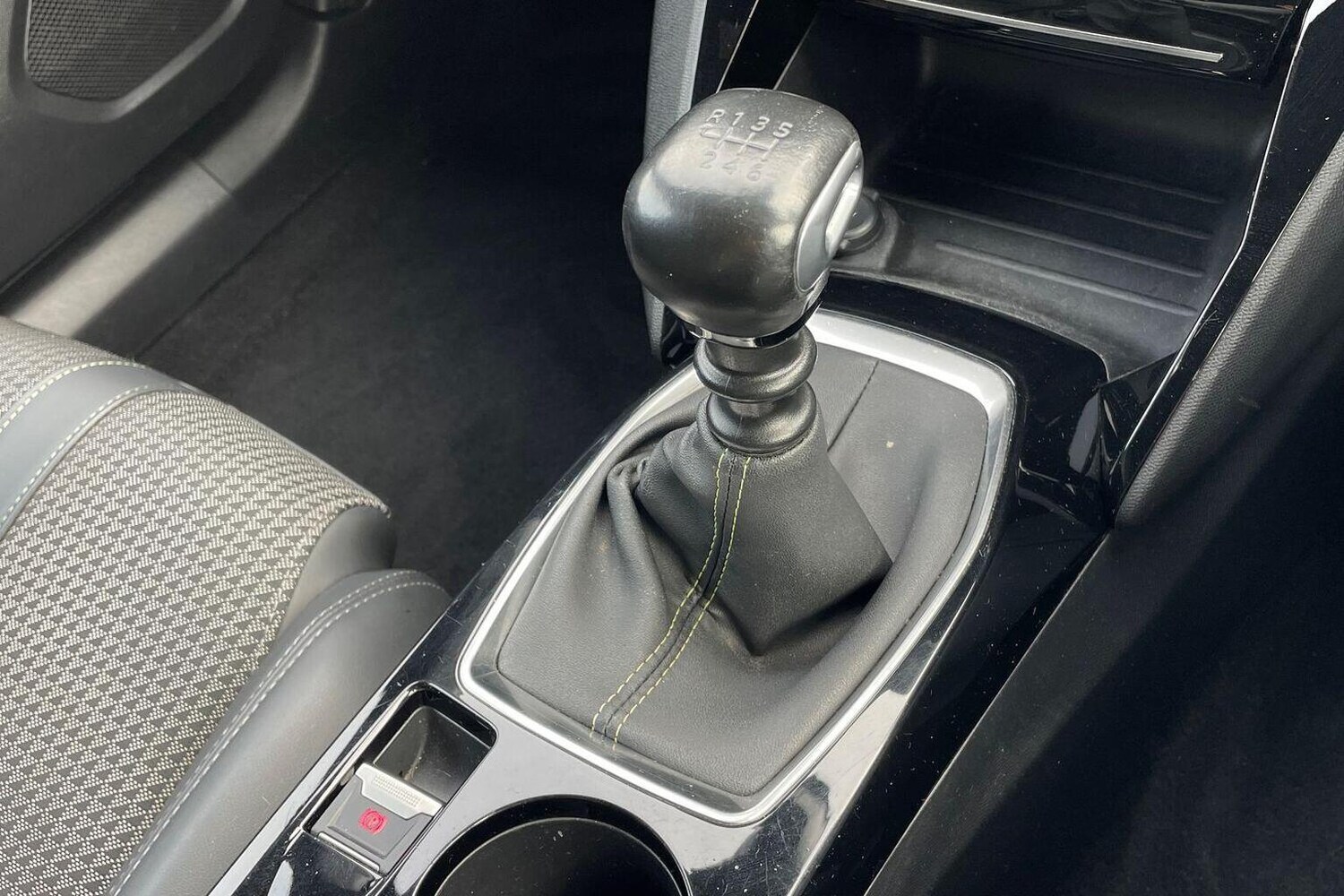 Used Peugeot 2008 2022 for sale - 76674844: Photo 15