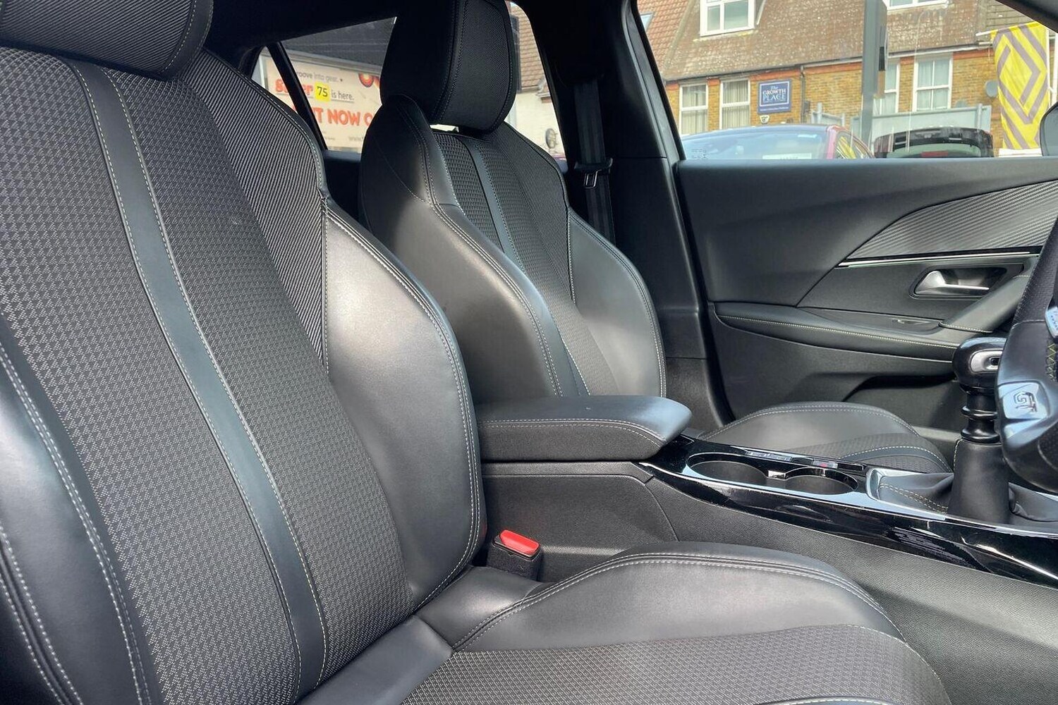 Used Peugeot 2008 2022 for sale - 76674844: Photo 20