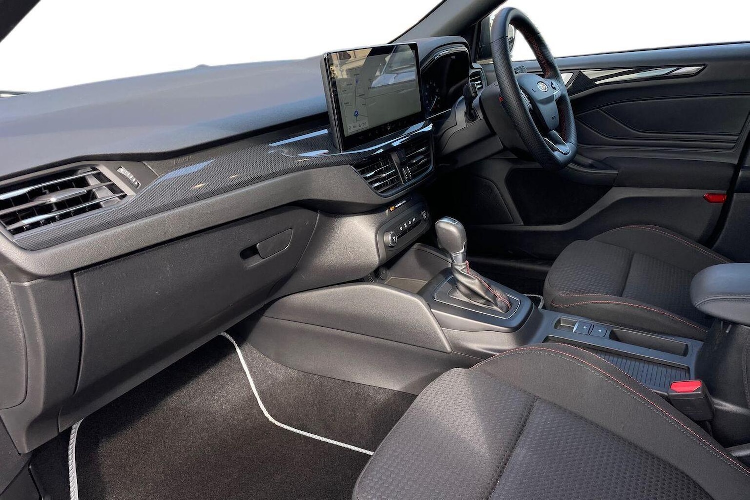 Used Ford Focus 2024 for sale - 76677483: Photo 2