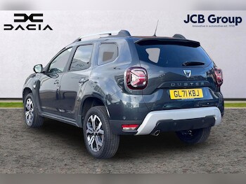 Used Dacia Duster 2021 for sale - 76674608: Photo