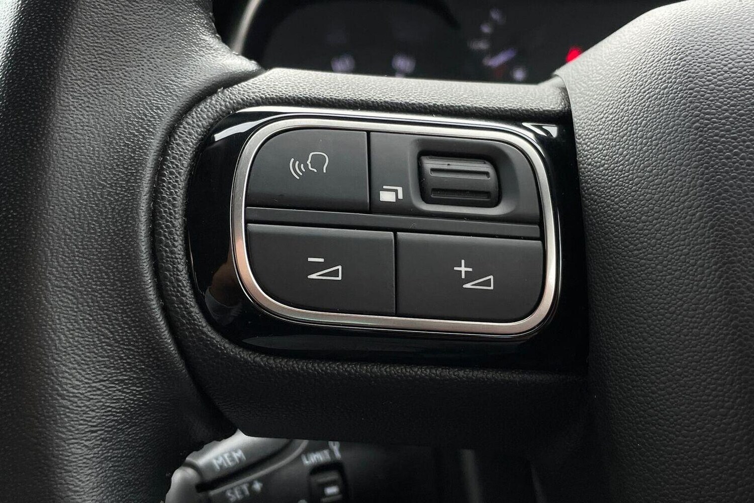 Used Citroen C3 Aircross 2018 for sale - 76673347: Photo 17