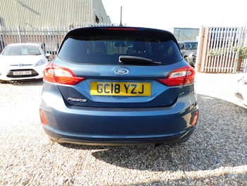 Used Ford Fiesta 2018 for sale - 79496709: Photo