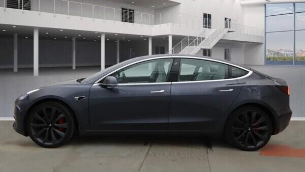Used Tesla Model 3 2020 for sale - 77609238: Photo 4