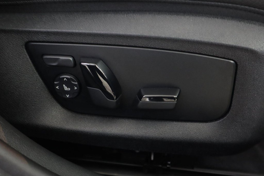Used BMW 5 Series 2021 for sale - 76333768: Photo 29
