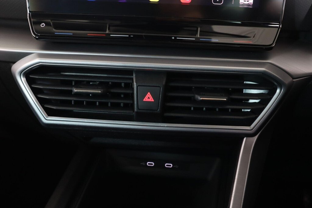 Used SEAT Leon 2021 for sale - 76632557: Photo 23