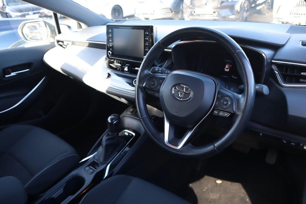 Used Toyota Corolla 2020 for sale - 76570216: Photo 47