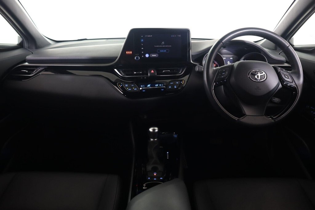 Used Toyota C-HR 2023 for sale - 77609212: Photo 12