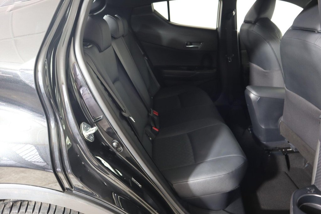 Used Toyota C-HR 2023 for sale - 77609212: Photo 14