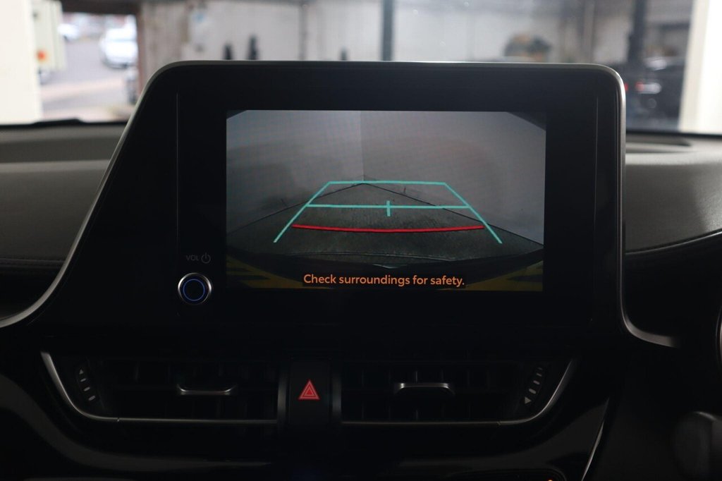 Used Toyota C-HR 2023 for sale - 77609212: Photo 41