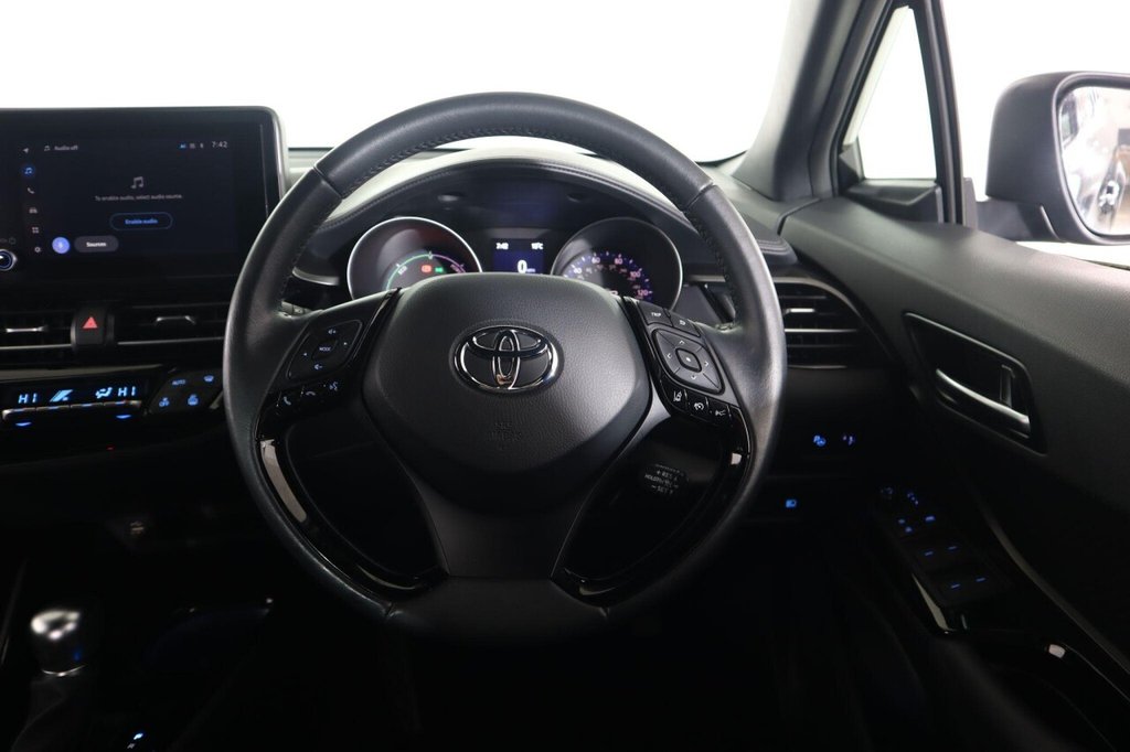Used Toyota C-HR 2023 for sale - 77609212: Photo 44