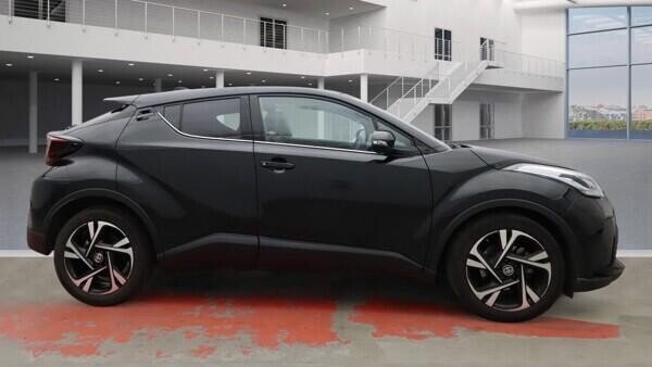 Used Toyota C-HR 2023 for sale - 77609212: Photo 5
