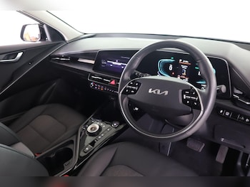 Used Kia Niro 2023 for sale - 78931141: Photo