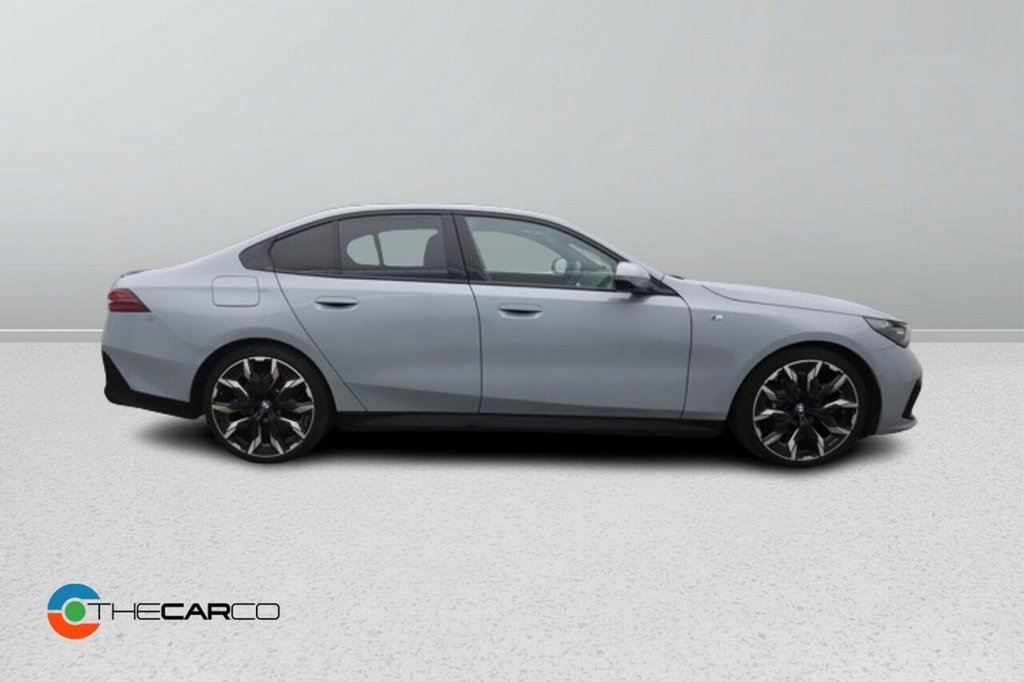 Used BMW 5 Series 2023 for sale - 77952815: Photo 5