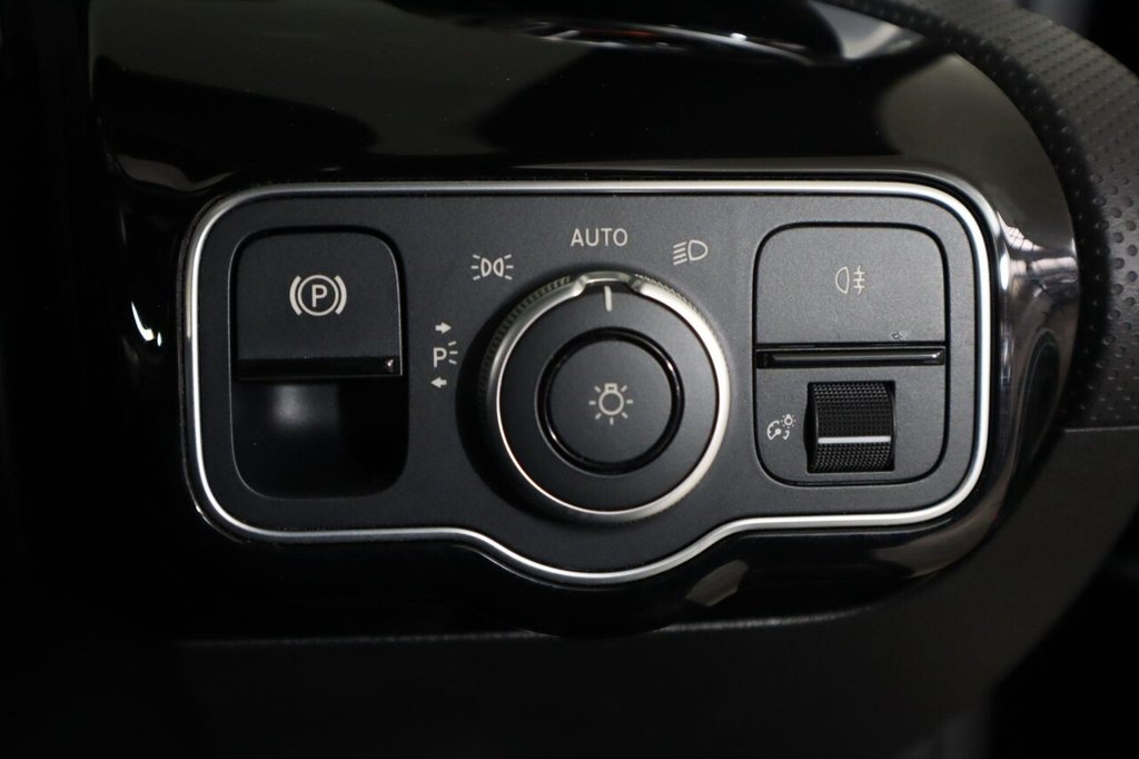 Used Mercedes-Benz CLA 2023 for sale - 76345811: Photo 23