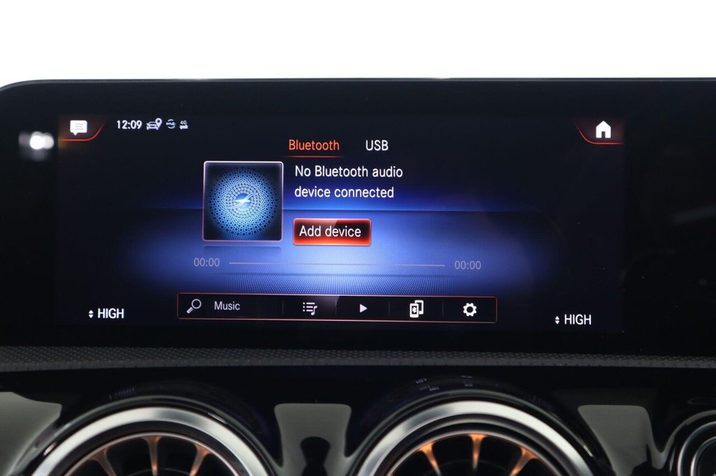 Used Mercedes-Benz CLA 2023 for sale - 76345811: Photo 38