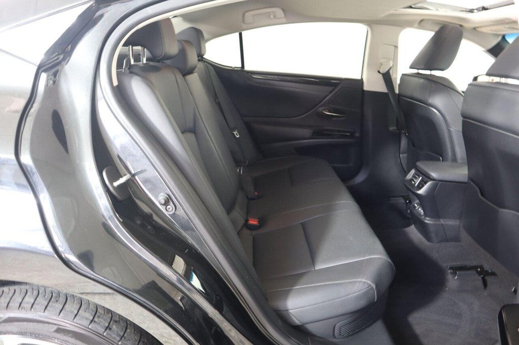 Used Lexus ES 2023 for sale - 77608985: Photo 16