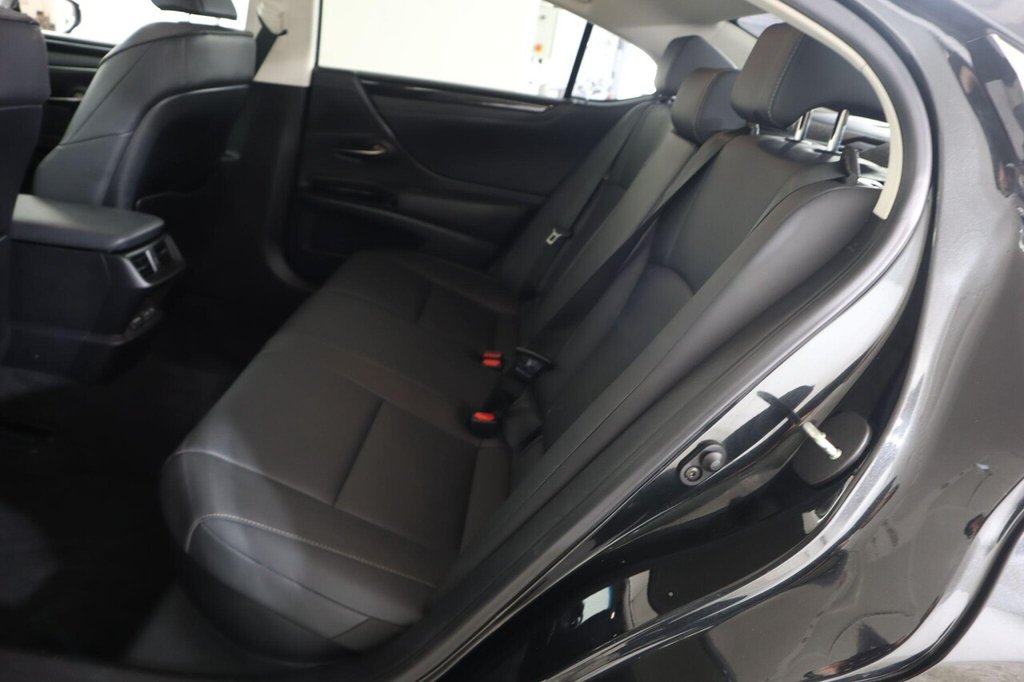 Used Lexus ES 2023 for sale - 77608985: Photo 17