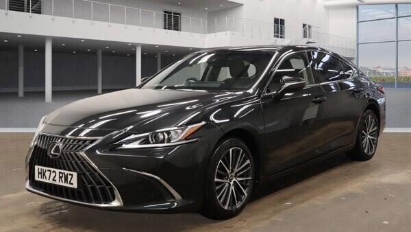 Used Lexus ES 2023 for sale - 77608985: Photo 2