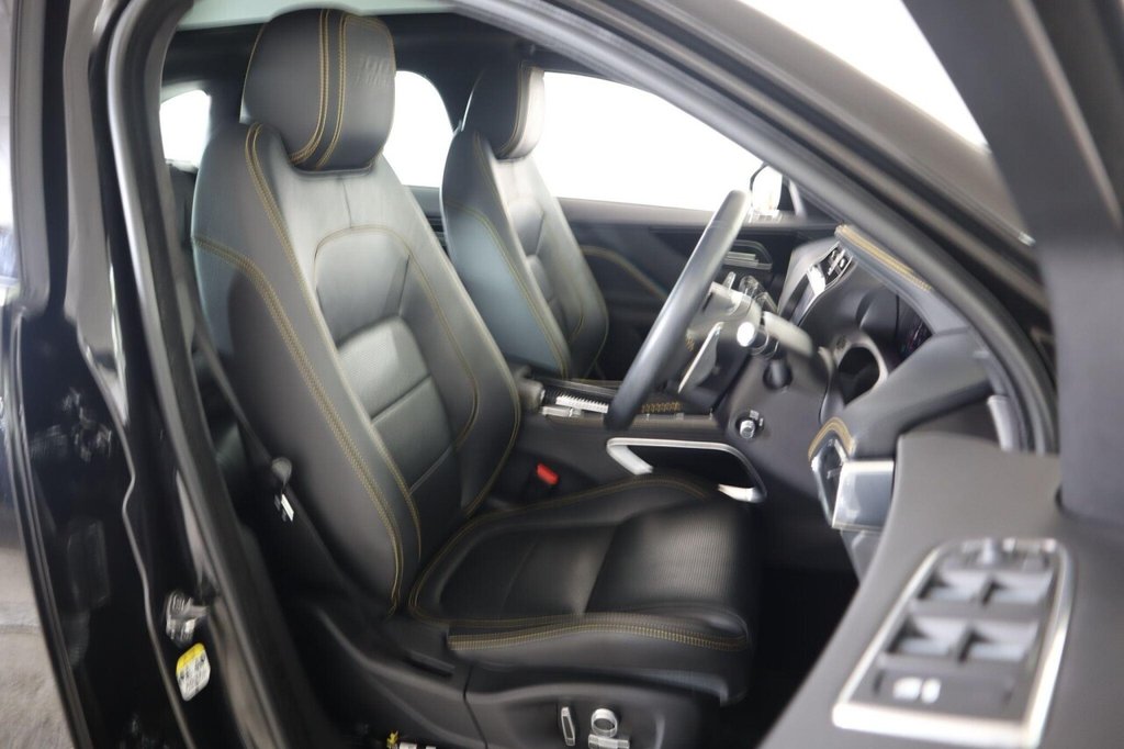 Used Jaguar F-Pace 2020 for sale - 77507638: Photo 13