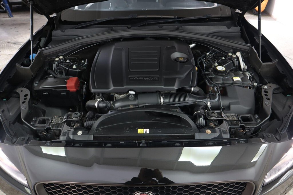 Used Jaguar F-Pace 2020 for sale - 77507638: Photo 28