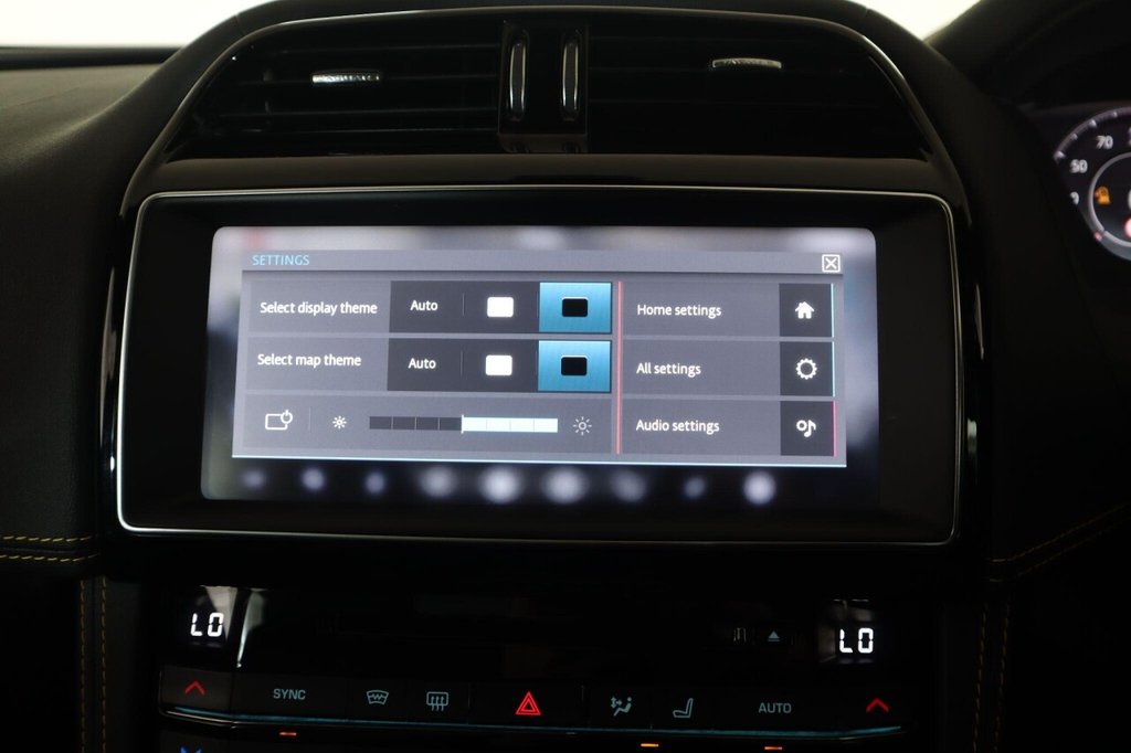 Used Jaguar F-Pace 2020 for sale - 77507638: Photo 41