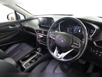 Used Hyundai Santa Fe 2021 for sale - 76867261: Photo
