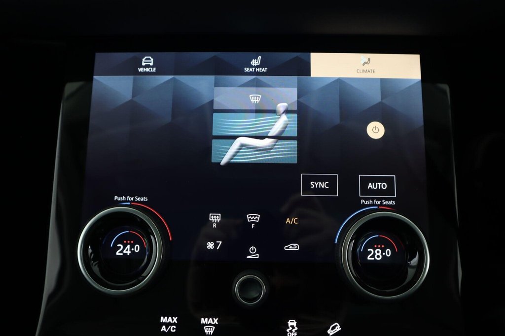 Used Land Rover Range Rover Evoque 2021 for sale - 77370145: Photo 37