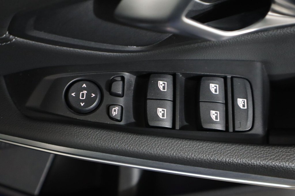 Used BMW 3 Series 2019 for sale - 76740399: Photo 25