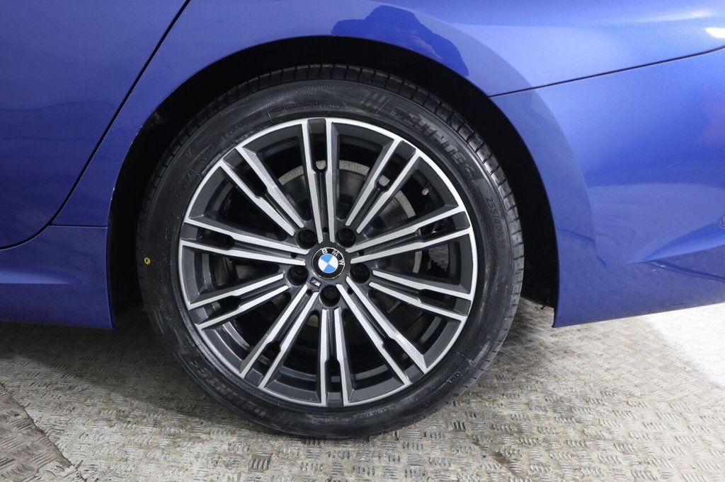 Used BMW 3 Series 2019 for sale - 76740399: Photo 29