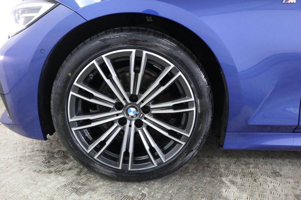 Used BMW 3 Series 2019 for sale - 76740399: Photo 30
