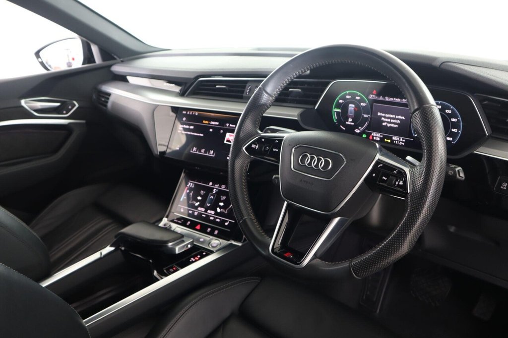 Used Audi e-tron 2020 for sale - 77849970: Photo 11