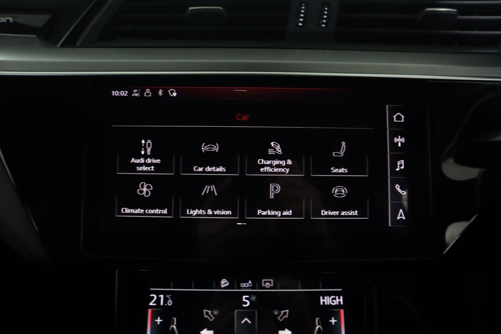 Used Audi e-tron 2020 for sale - 77849970: Photo 41