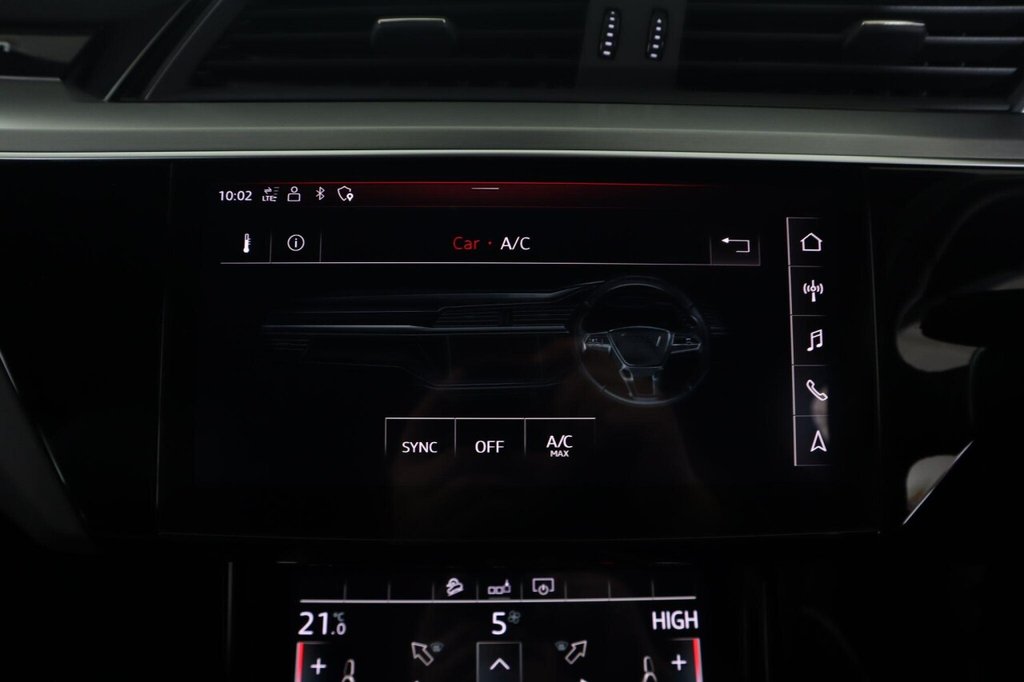 Used Audi e-tron 2020 for sale - 77849970: Photo 43