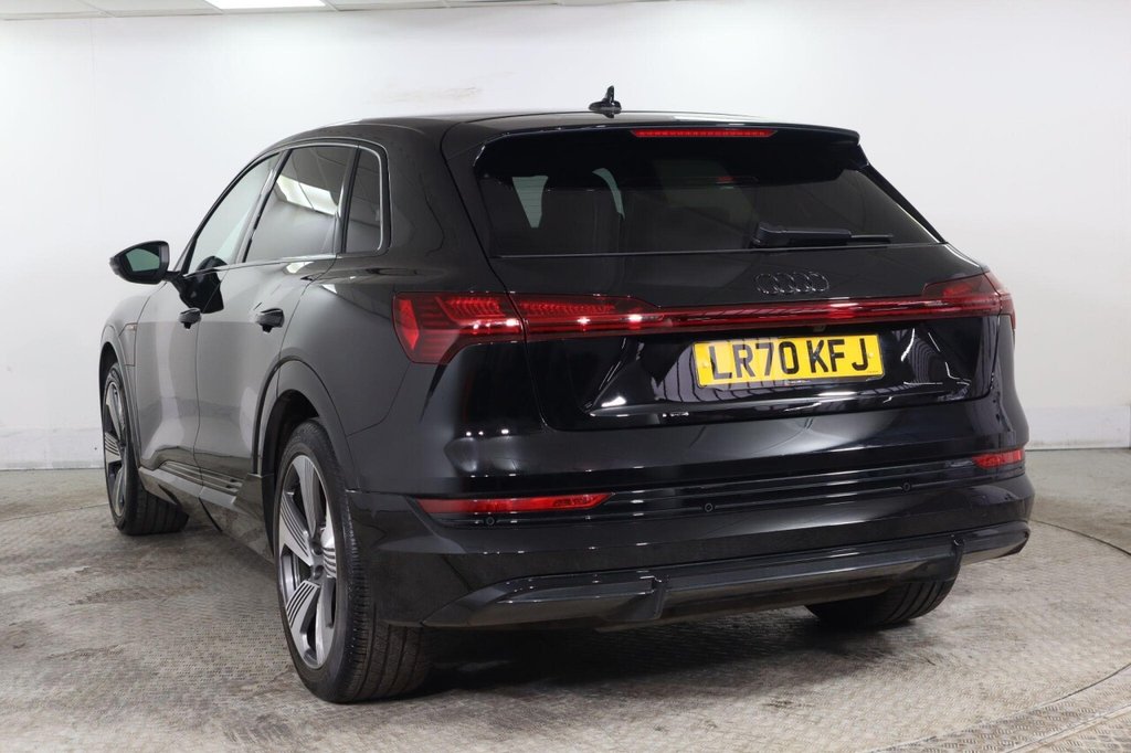 Used Audi e-tron 2020 for sale - 77849970: Photo 5