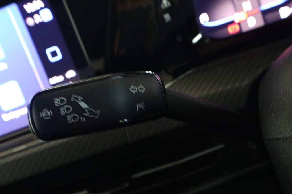 Used Volkswagen Golf 2022 for sale - 76698811: Photo 21