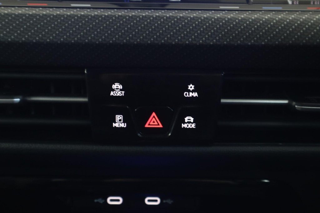 Used Volkswagen Golf 2022 for sale - 76698811: Photo 32