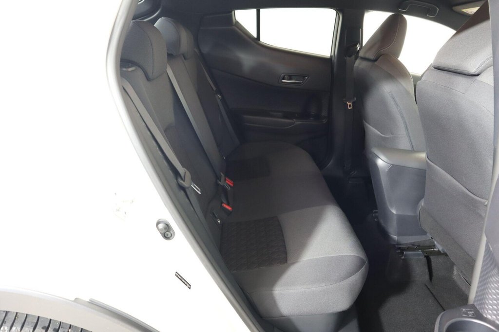 Used Toyota C-HR 2021 for sale - 76345488: Photo 15